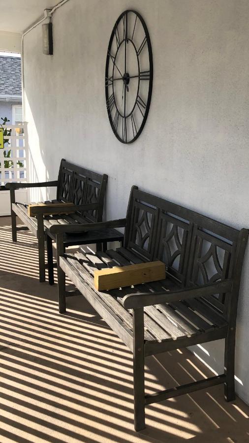 Holiday Isles Resort Madeira Beach Exterior photo